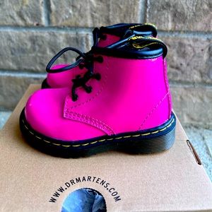 Dr. Martens Brooklee B NWT Infant boots
